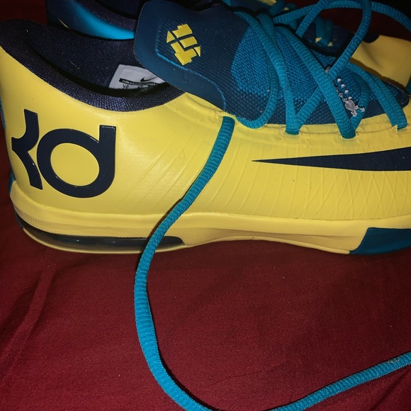 KD shoe - Picture 3 of 4